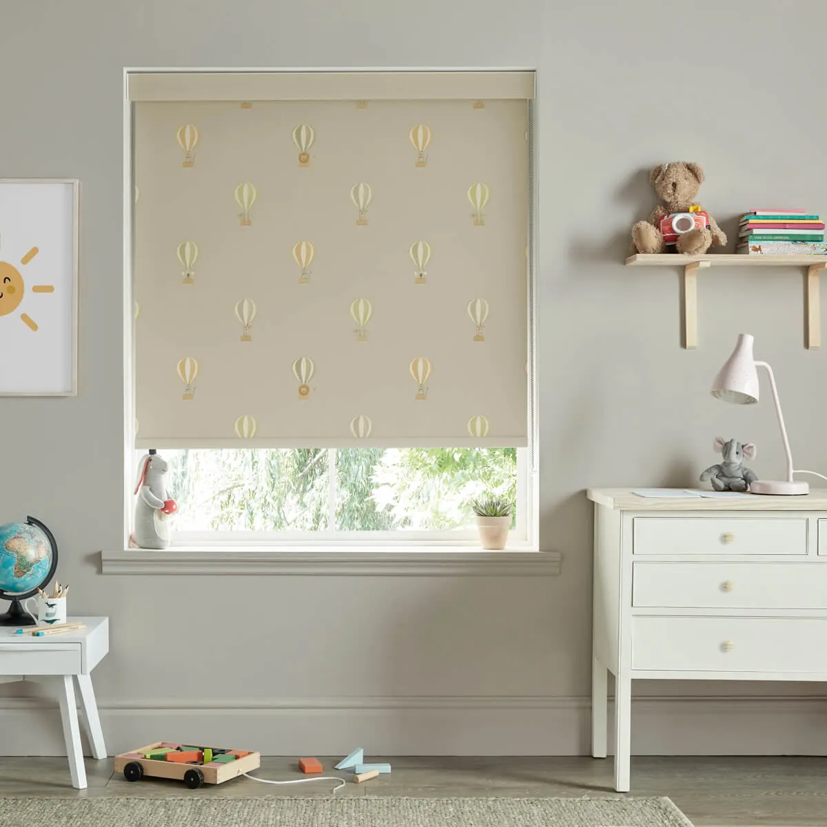 Bears & Balloons Sand Roller Blind Sample