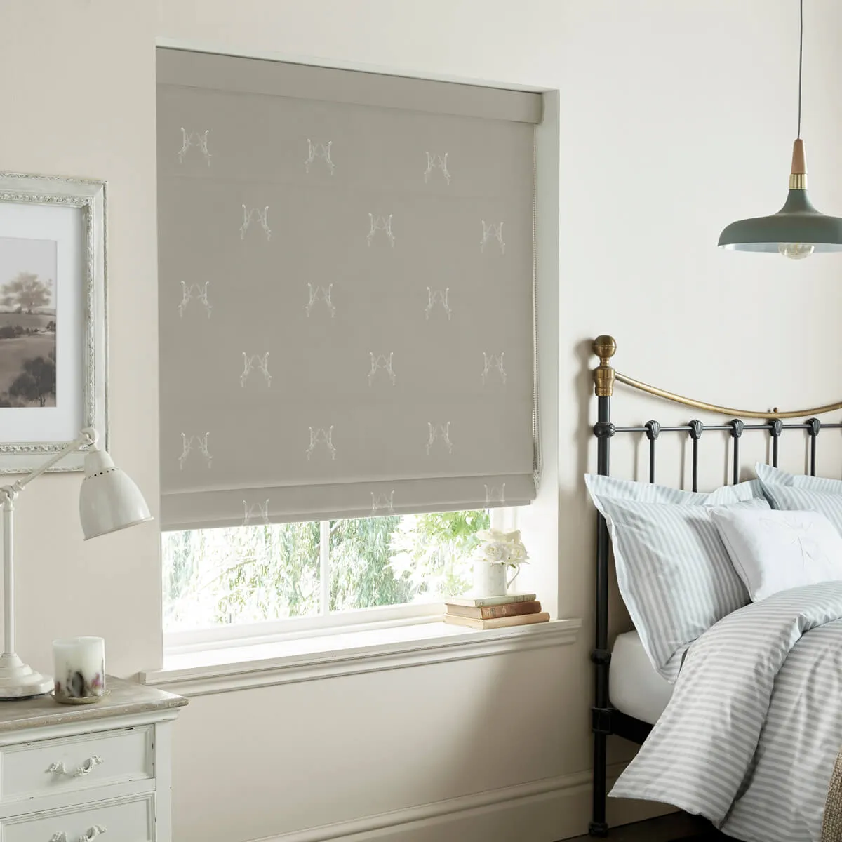 Boxing Hares Dove Made to Measure Roman Blind