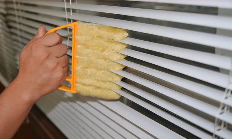 Cleaning brush removable and washable blinds brush