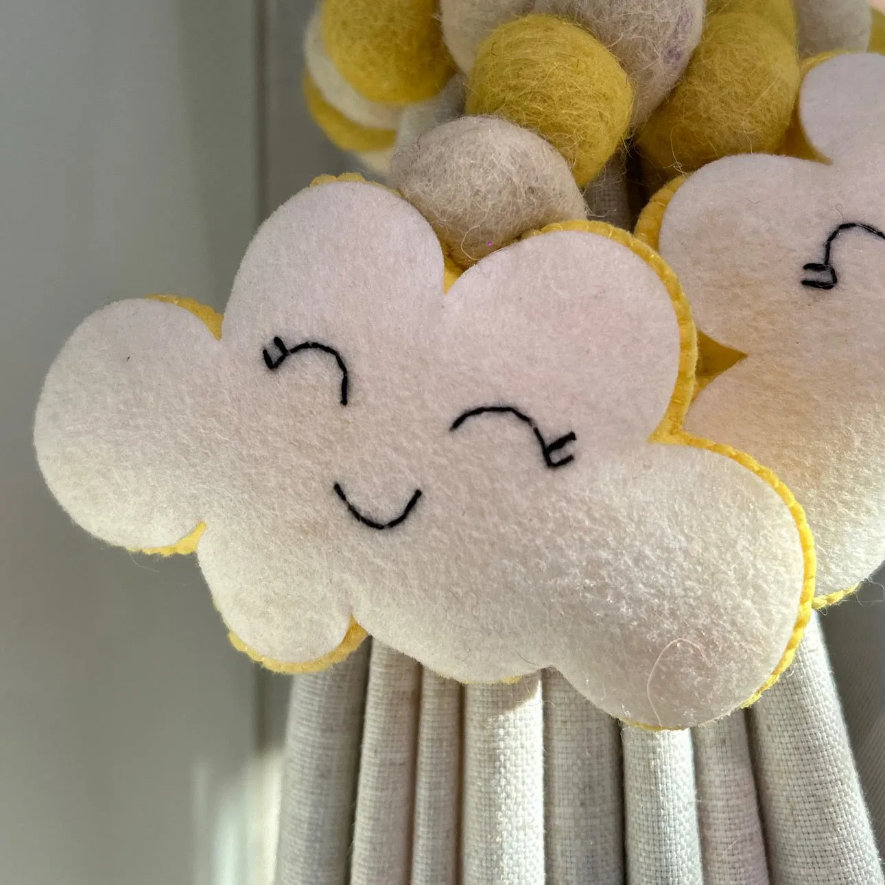 Curtain Tie - Smiling Cloud
