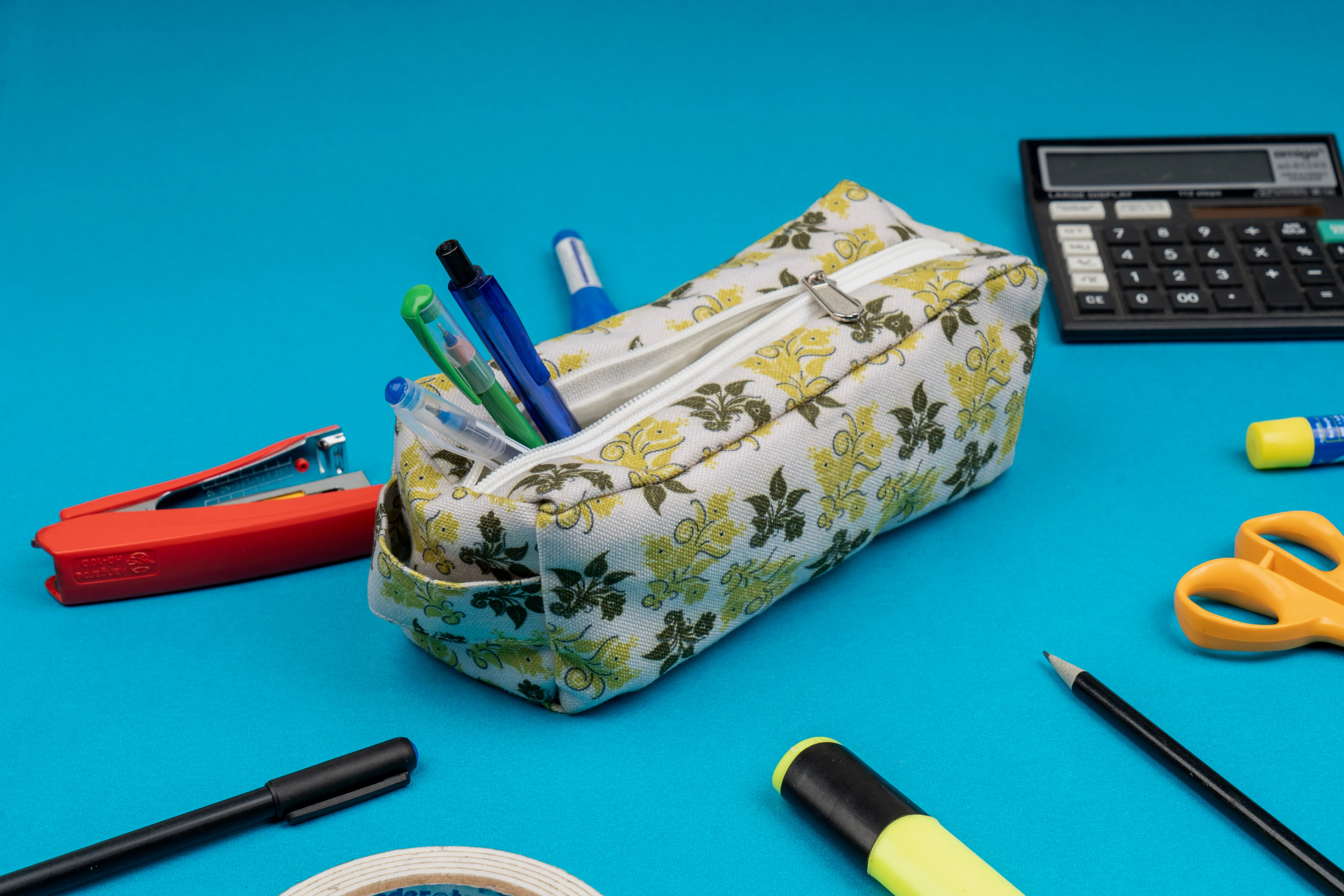 Elegant Printed Vanity Pouch - Pack of 1 (Size: 20x12x10)